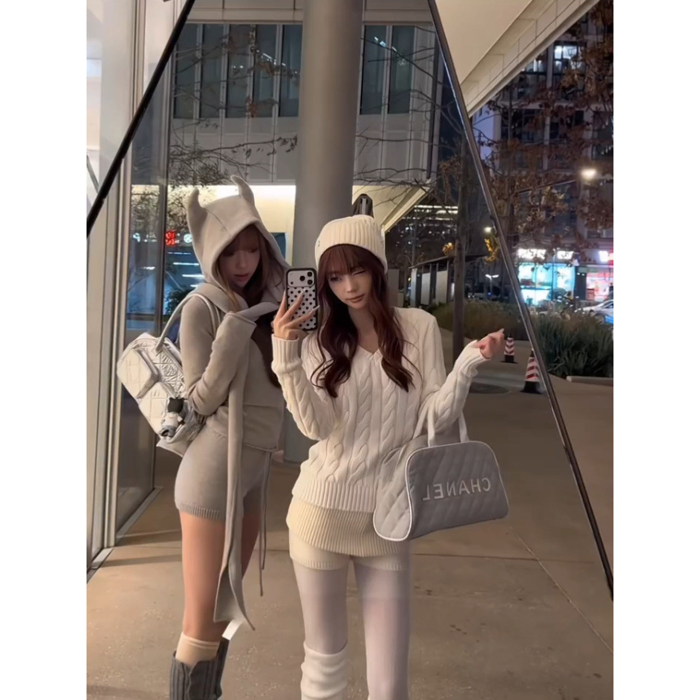 韩系绝美白色v领麻花毛衣针织衫