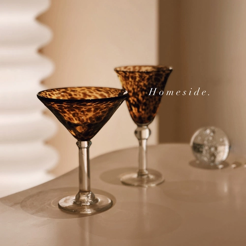 Дома леопардовый средний винный бокал ins ins retro -color стеклянный стакан высокий стакан