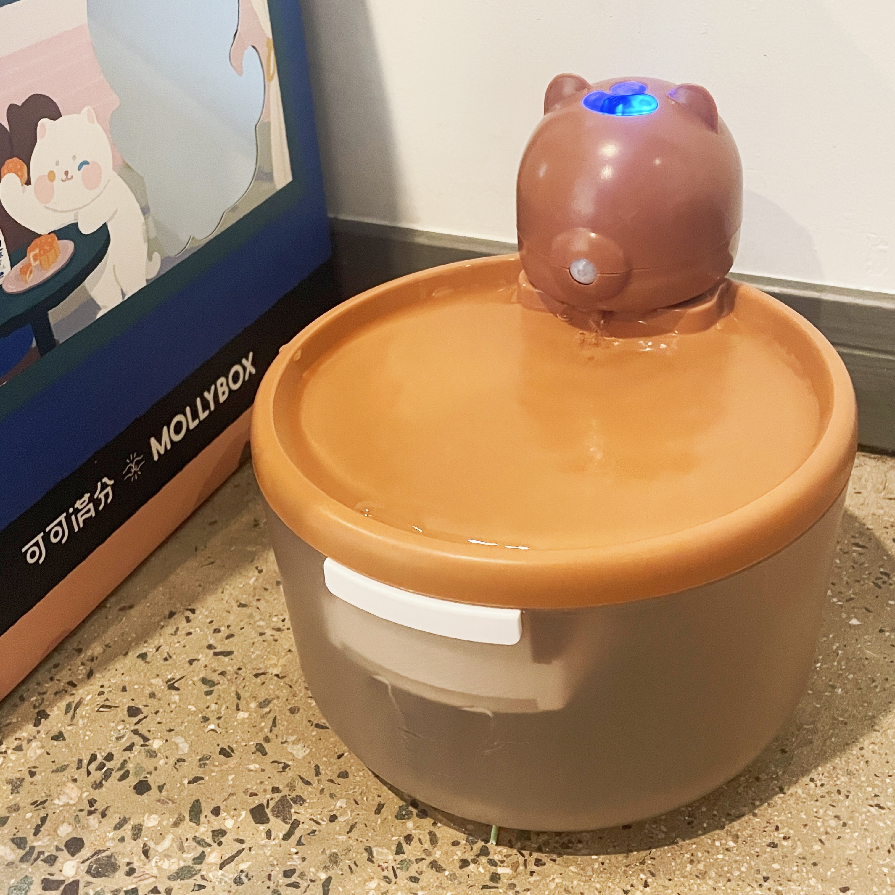 不用插电猫咪饮水机感应出水