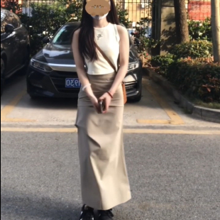 大码纯欲风辣妹套装女夏季胖妹妹修身短袖T恤高腰开叉半身裙套装
