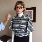 条纹撞色外搭上衣针织衫 翻领披肩大摆袖 费尔岛短款 毛衣 现货