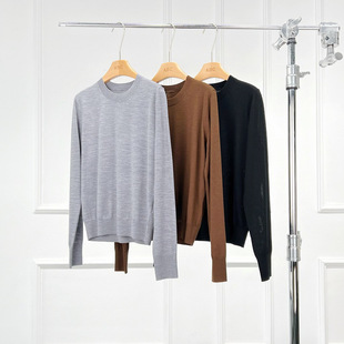 沃伦海龙 | Islington 德国扬子纱线2/60Nm 18针圆领长袖针织衫女