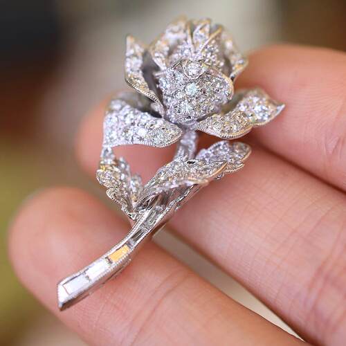 露蜜珠宝天然南非钻石胸针女款18K金镶嵌钻石玫瑰花胸花轻奢风