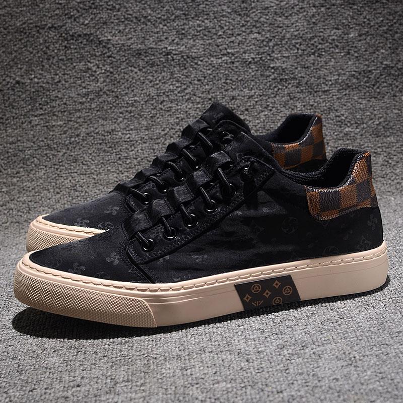 秋冬季一脚蹬印花帆布鞋中帮板鞋