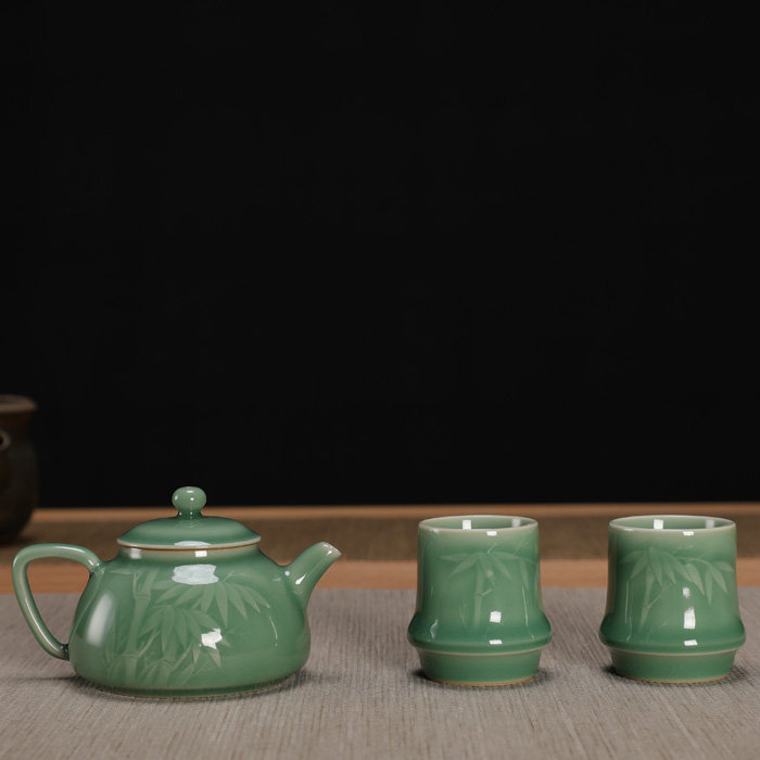 龙泉市青瓷周连福手工功夫茶壶功夫茶具梅子青弟窑陶瓷过滤泡刻花