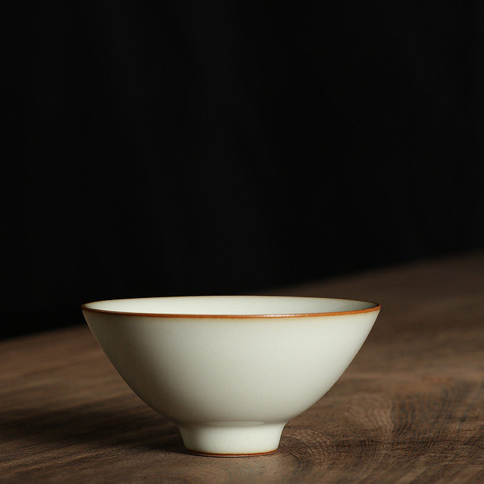 功夫茶杯单杯品茗杯主人杯龙泉市青瓷铁骨王文哥窑斗笠月白釉茶盏