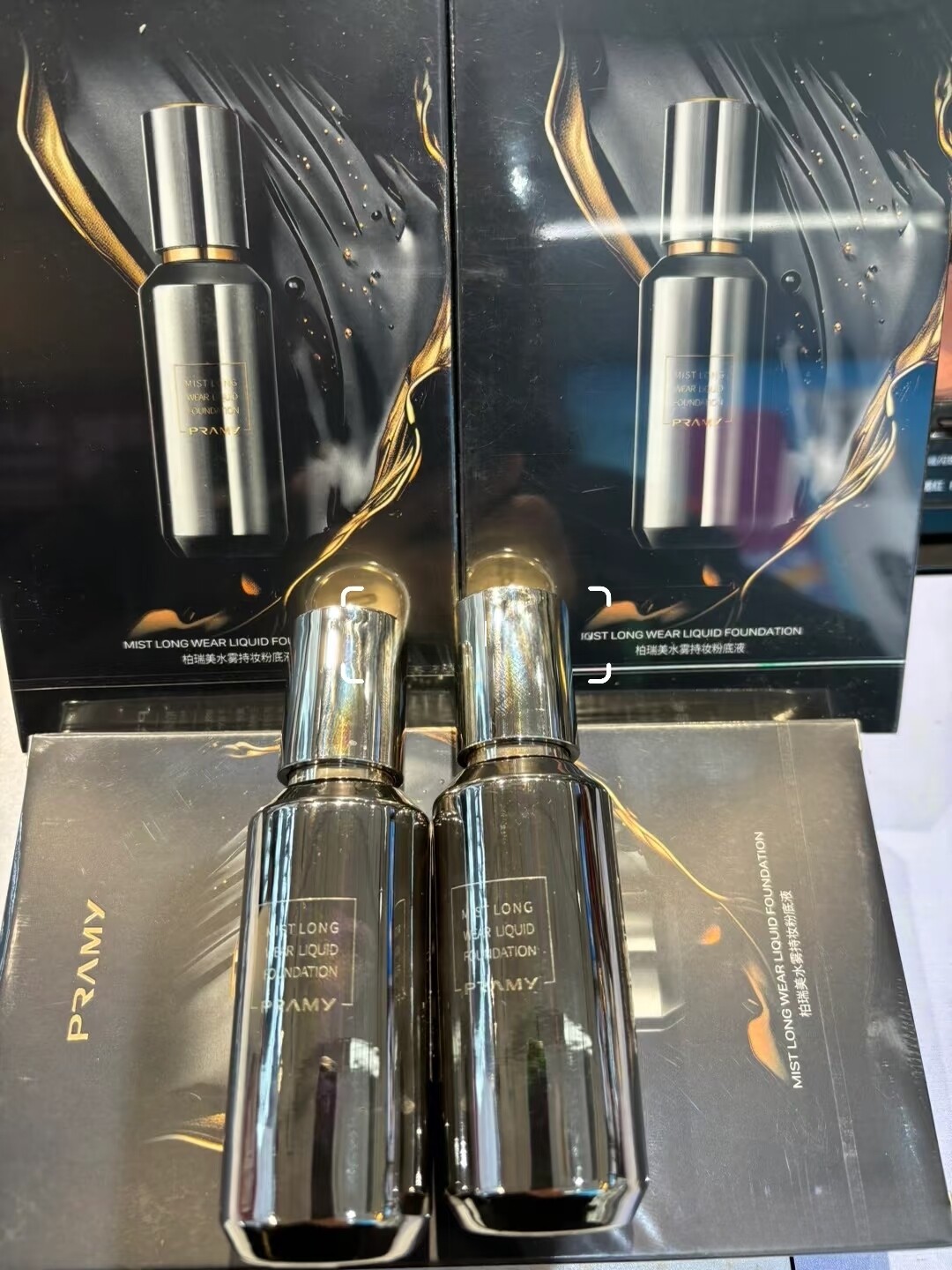 PRAMY/柏瑞美水雾持妆粉底液35g专柜正品刮码有盒
