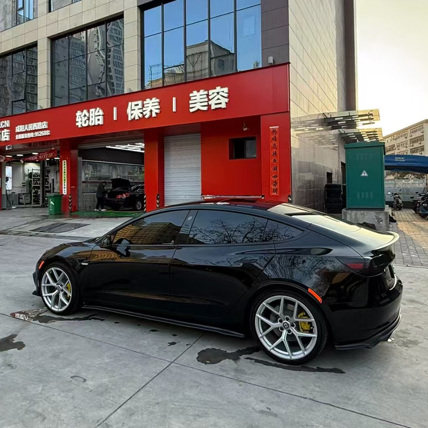 适用特斯拉17-22款Model 3前后唇包围前铲CMT碳纤维侧裙外饰改装