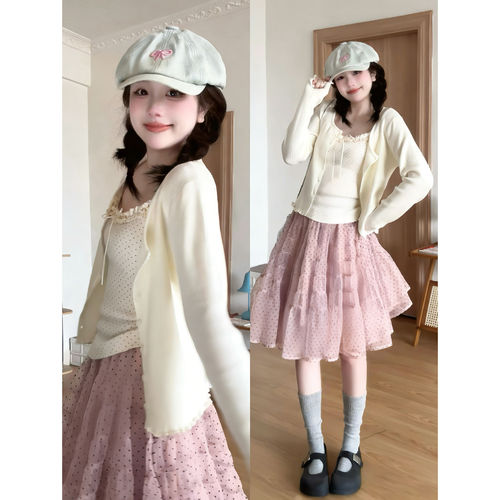 粉色波点半身裙女2026新款早春季miu里miu气a字蛋糕蓬蓬裙小个子