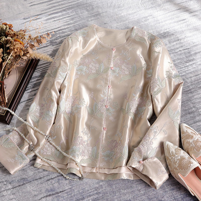 贵气老钱风国潮中式粉色绣花上衣