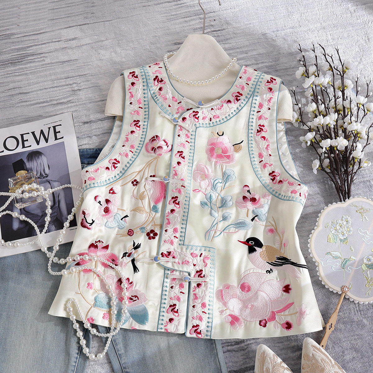 南油醋酸花鸟刺绣新中式女装2025春新款马甲高端国风粉色坎肩背心