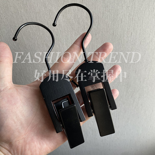 黑色实木服装店搭配道具配件