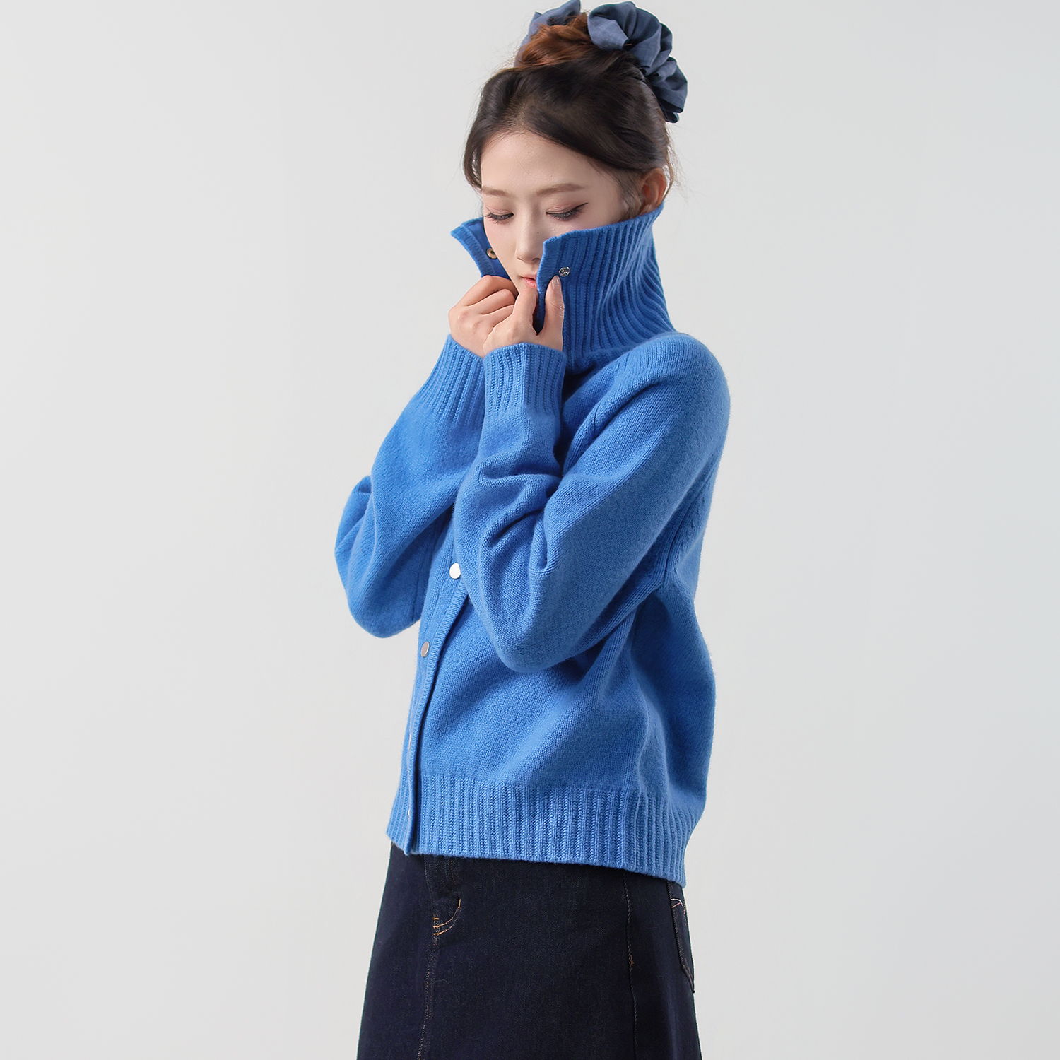 极简风高领拉链针织开衫女