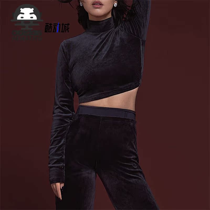 阿迪达斯正品女士长袖T恤