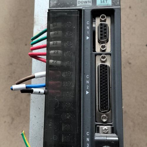 器YD80000A-1R5-23-B25YD80000A-0R75-23-B25YD80000A-2R9-23-B25