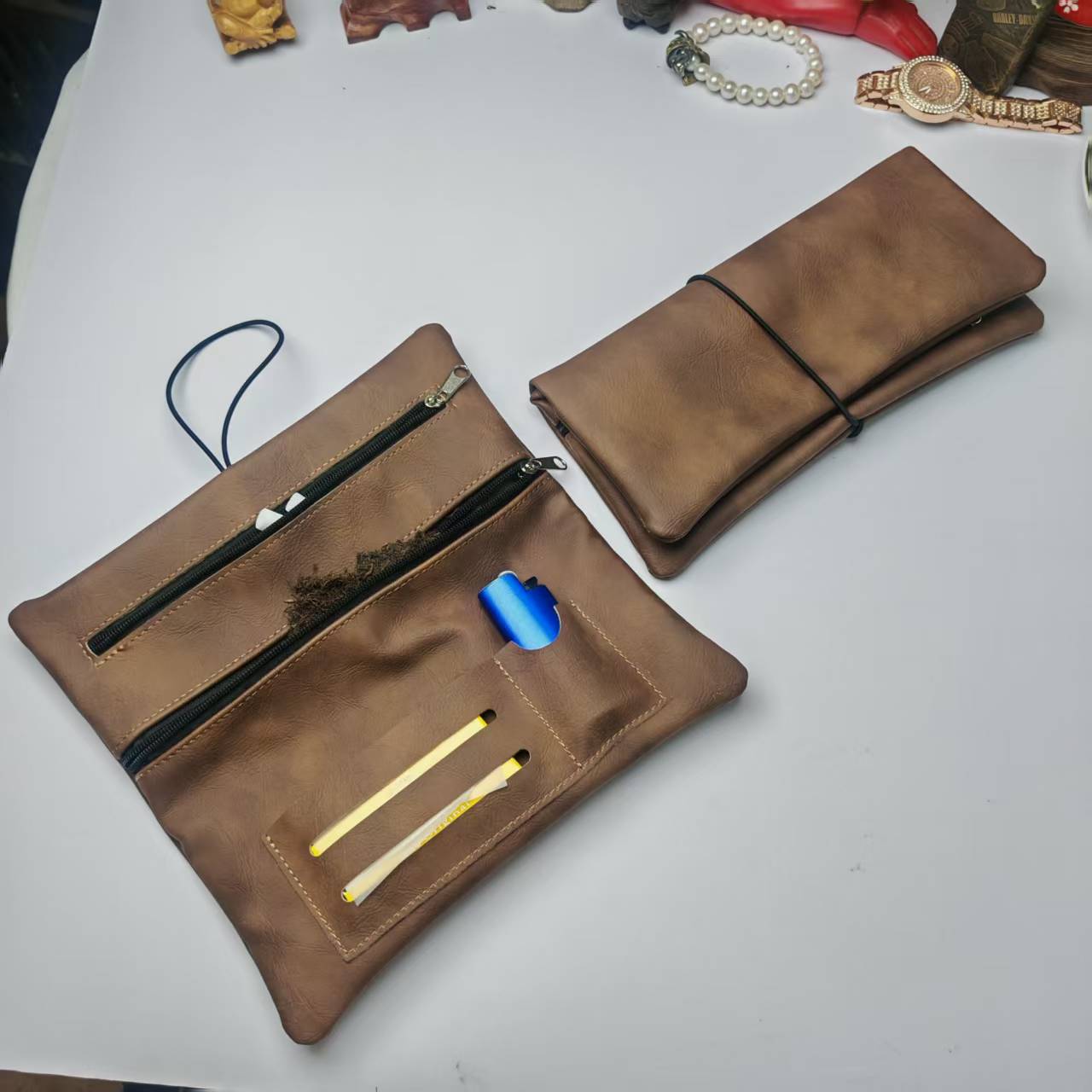 手卷包烟丝包折叠款小皮革包