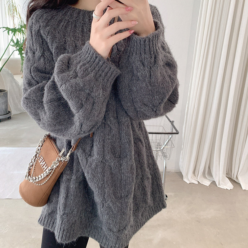 2025秋冬新品宽松慵懒风加厚麻花圆领长袖中长款套头针织衫毛衣女