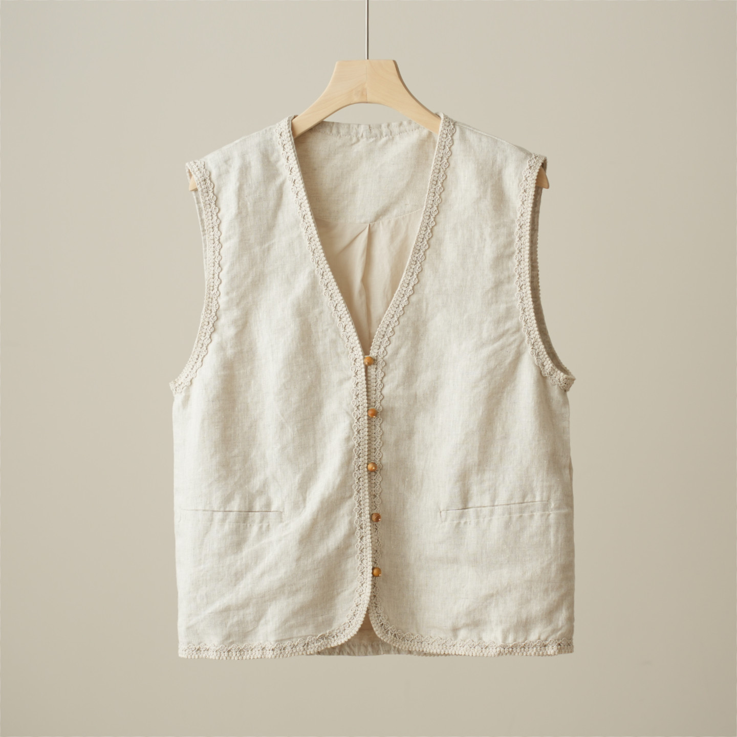 14支汉麻刺绣马甲 女士叠穿短款V领中式马夹 外搭背心 春夏款女装