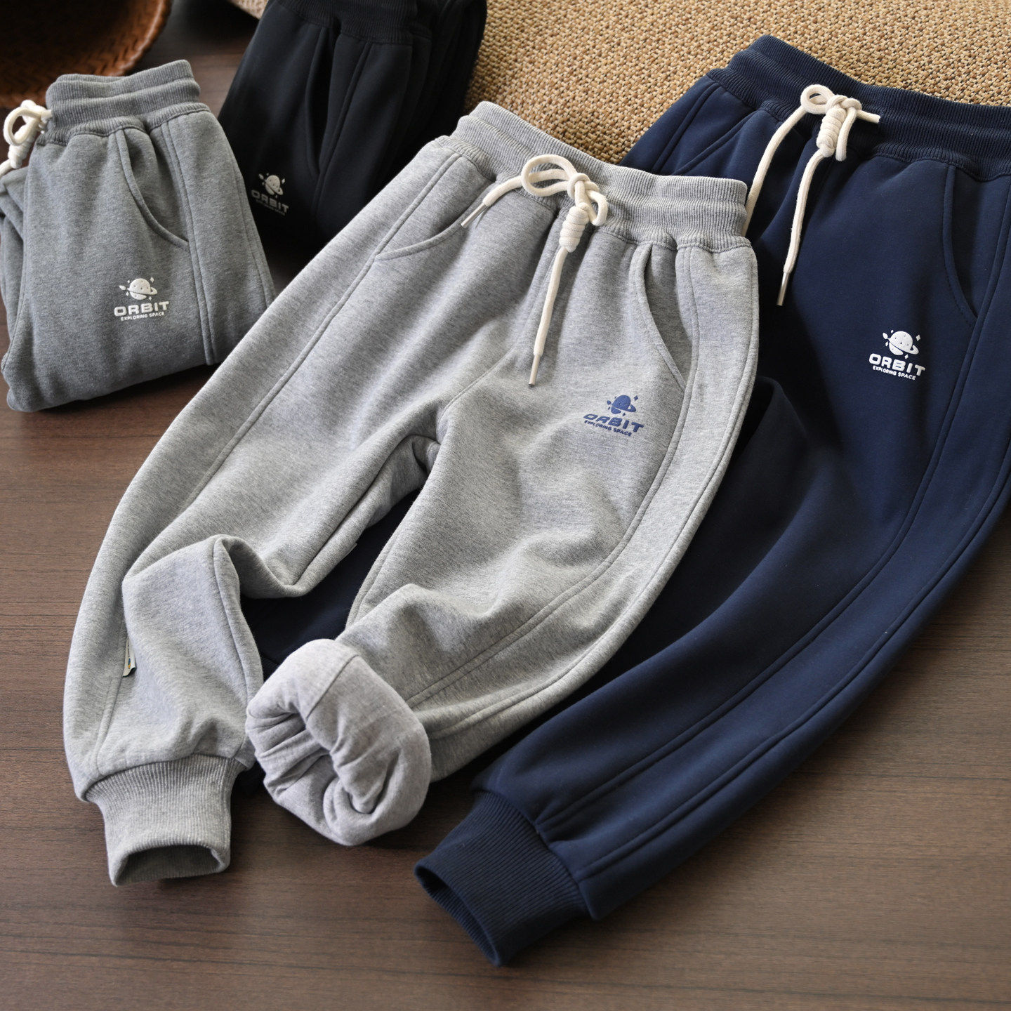 儿童双层字母加绒卫裤 男童一体绒棉内衬收口运动裤校服裤 中大童