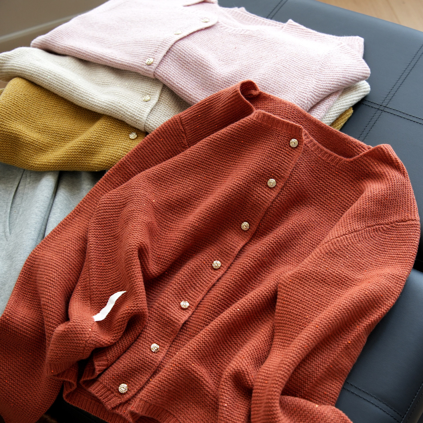 无补 女士针织羊毛衫 方领亮片开衫外套 秋冬款 女装