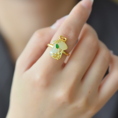 国风法郎送亲属s925银镶和田玉羊脂玉旗袍戒指配送银链子1366-6