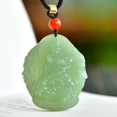 收藏级和田玉青海料冰底湖水绿细腻油润无结构普贤菩萨牌子D15055