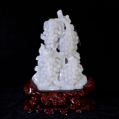 美玉馈赠佳品低调奢华玉中贵族