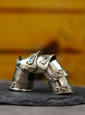 早期欧洲银匠纯银戒指925银标骑士盔甲戒5节锁子甲设计独特收藏级