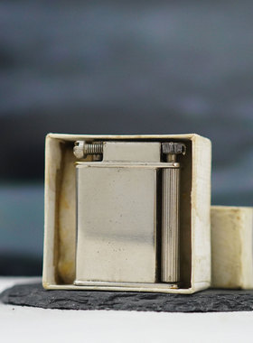 1940年英国产Starlite斯勒特纯铜长挫轮抬臂机煤油古董打火机原盒