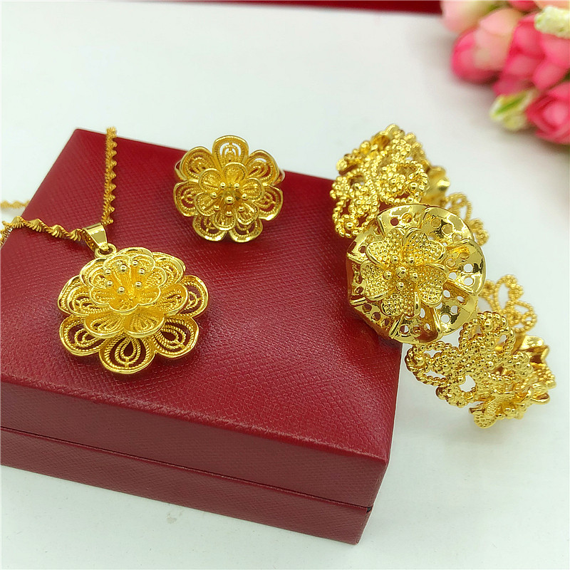 时尚仿真越南沙金项链女 24K镀金花朵吊坠项链假黄金饰品久不掉色