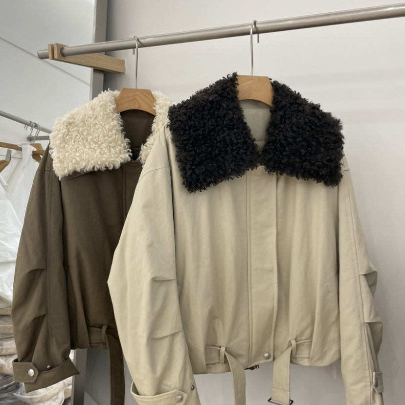 Cecil冬上新简约工装风宽松毛领拼接保暖羽绒服外套85273