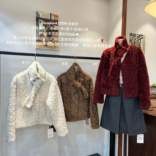 Cecil仿皮毛一体圣诞战袍短外套 25954 配围巾