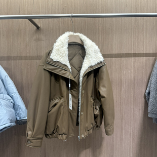 Cecil复古风洋气工装 毛领拼接皮质保暖棉服外套i06107