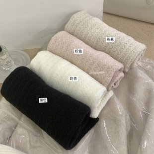 Cecil手多件～纯色半高领镂空气质软糯显瘦打底针织衫 2053