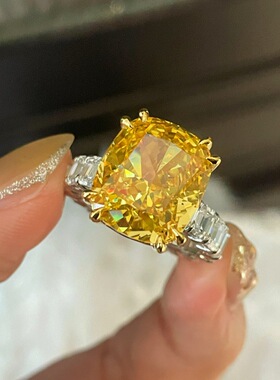 S925银镀18K金豪镶T方满钻黄钻大颗粒爆款戒指冰糖方钻排列