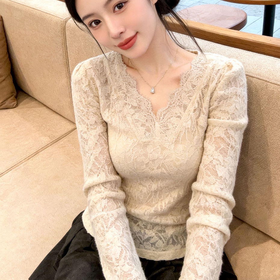 气质V领长袖蕾丝衫女秋冬加绒高级感收腰修身百搭打底上衣纯欲风