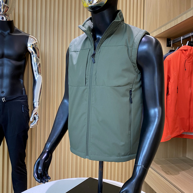 山系户外！重磅推荐！双面穿！冬季新品摇粒绒保暖马甲背心外套男