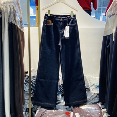 韩氏伊人加绒阔腿裤8008