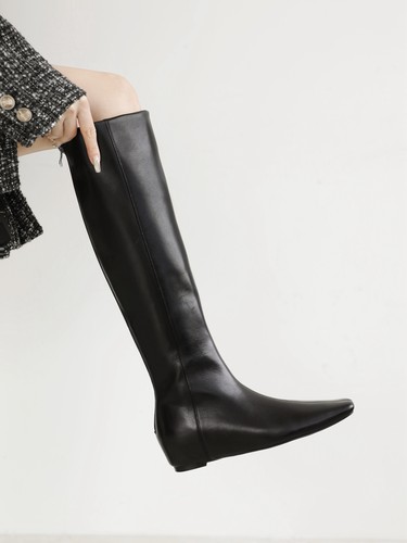 彭姐极简方头内增高长靴女