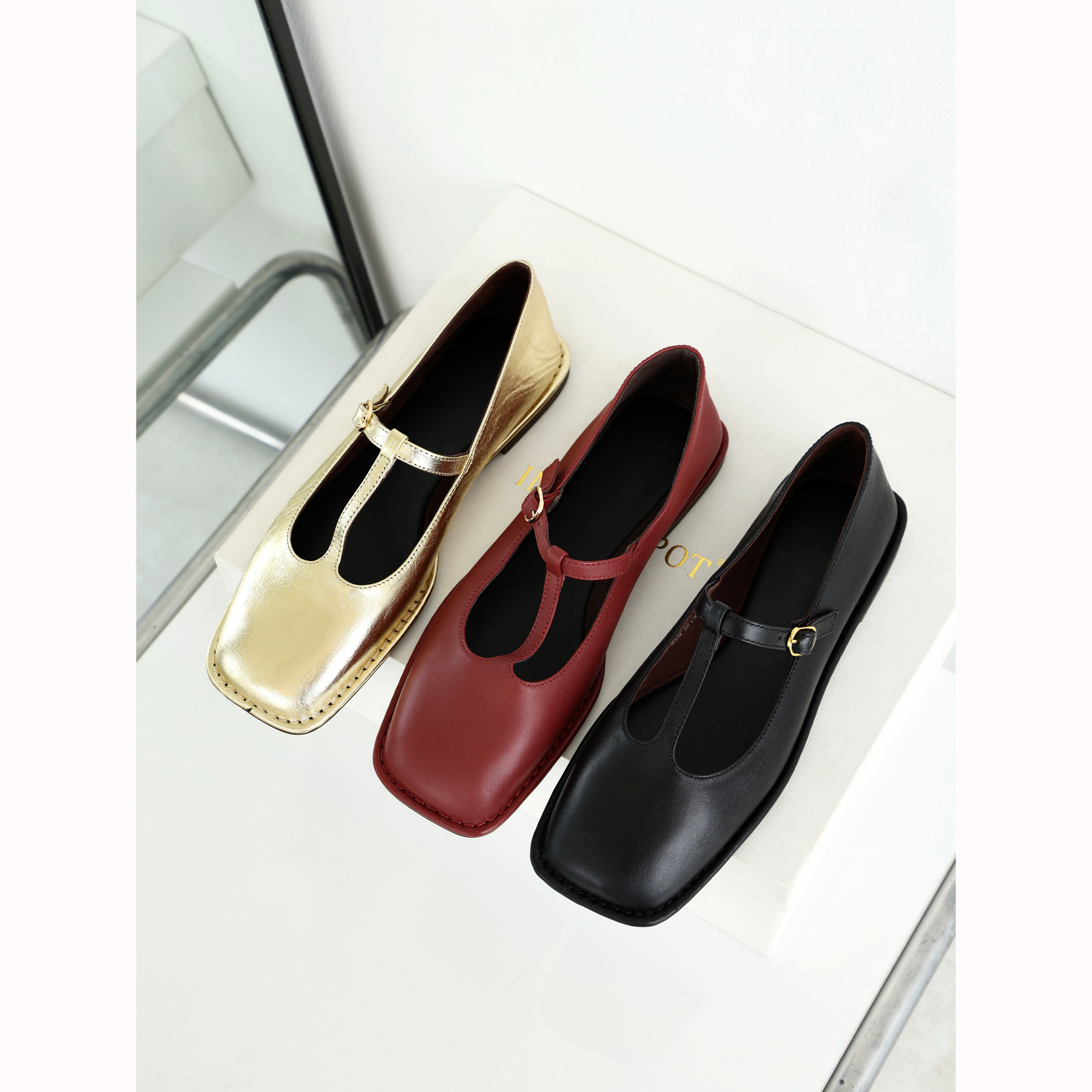 彭姐复古row风T字带玛丽珍鞋女