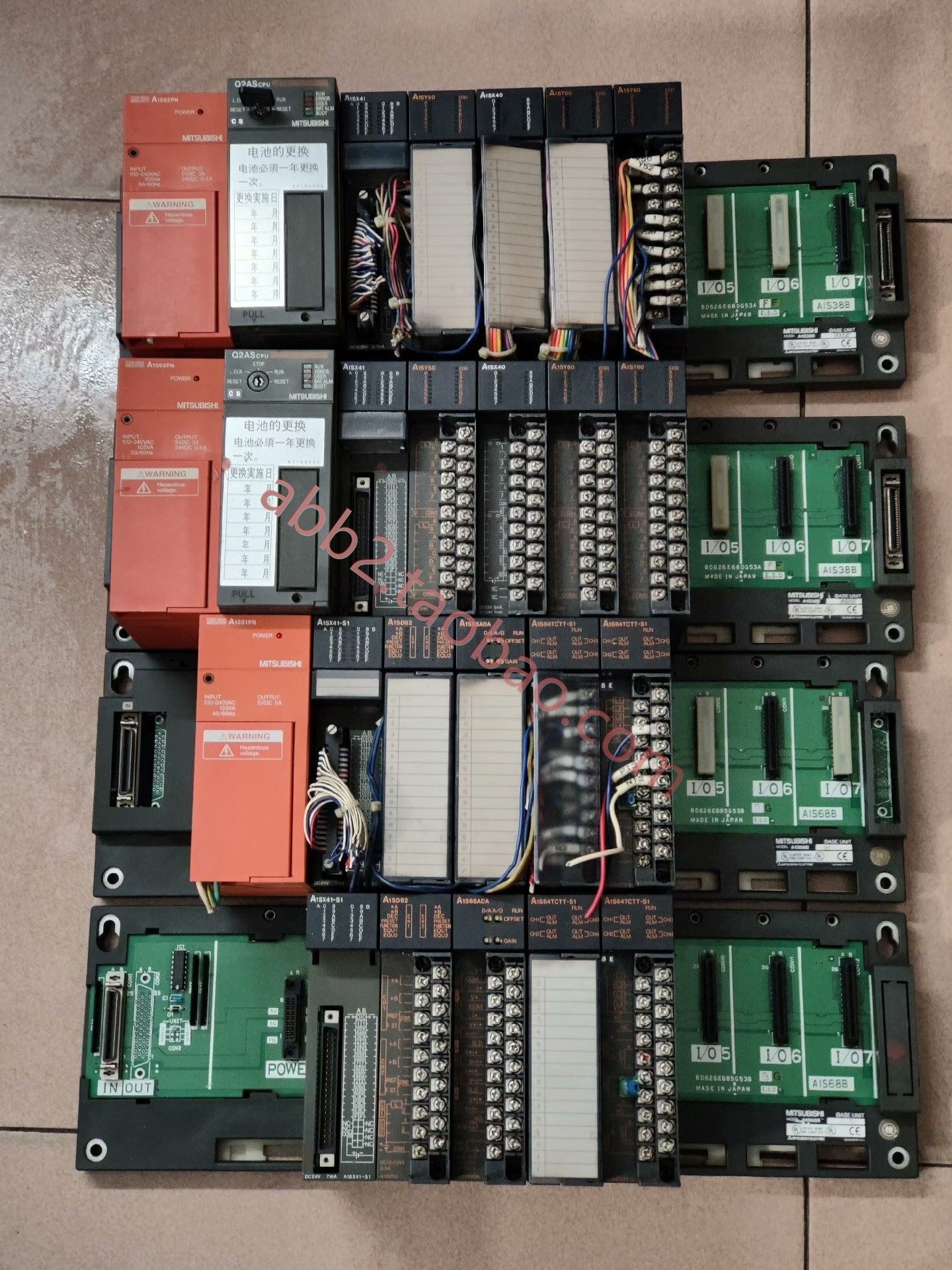 三菱plc模组cpu电源a1s62pn(2个)a1s61p n(1个)cpu   q2ascpu(2个