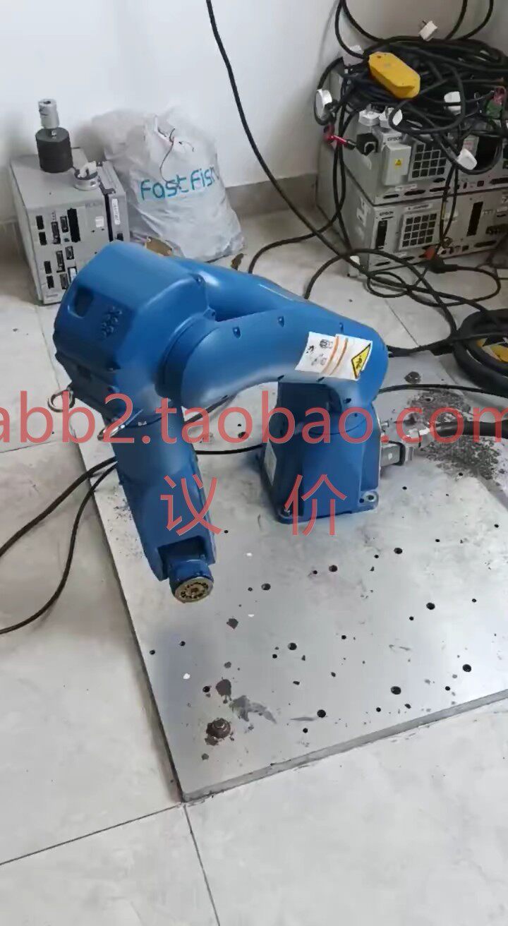 安川小六轴机器人gp7gp8现货