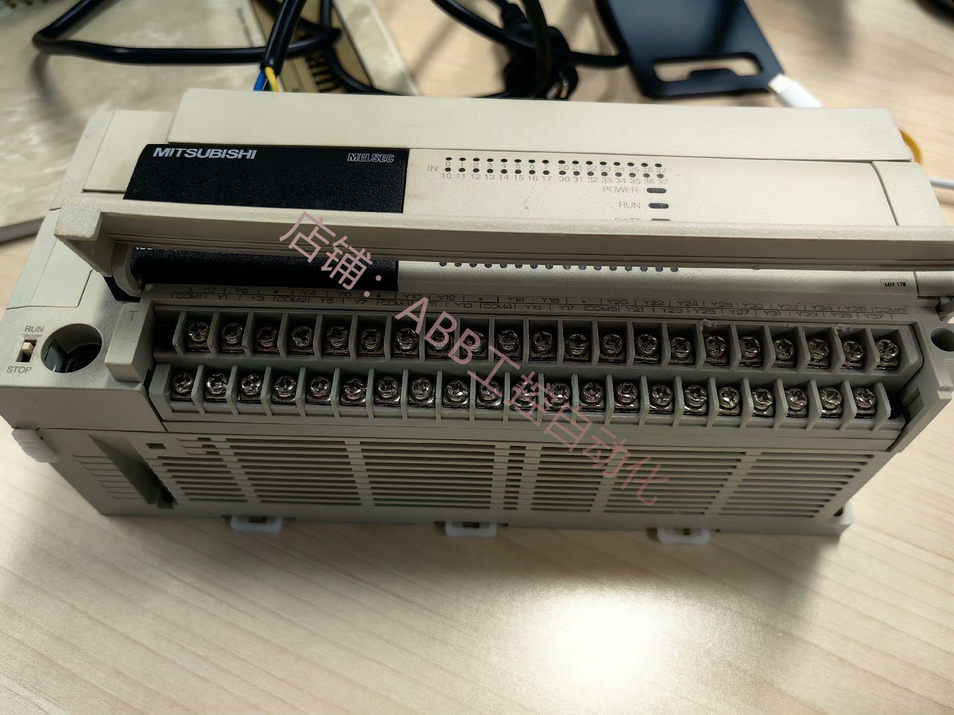 日本三菱plc fx3u-64mt