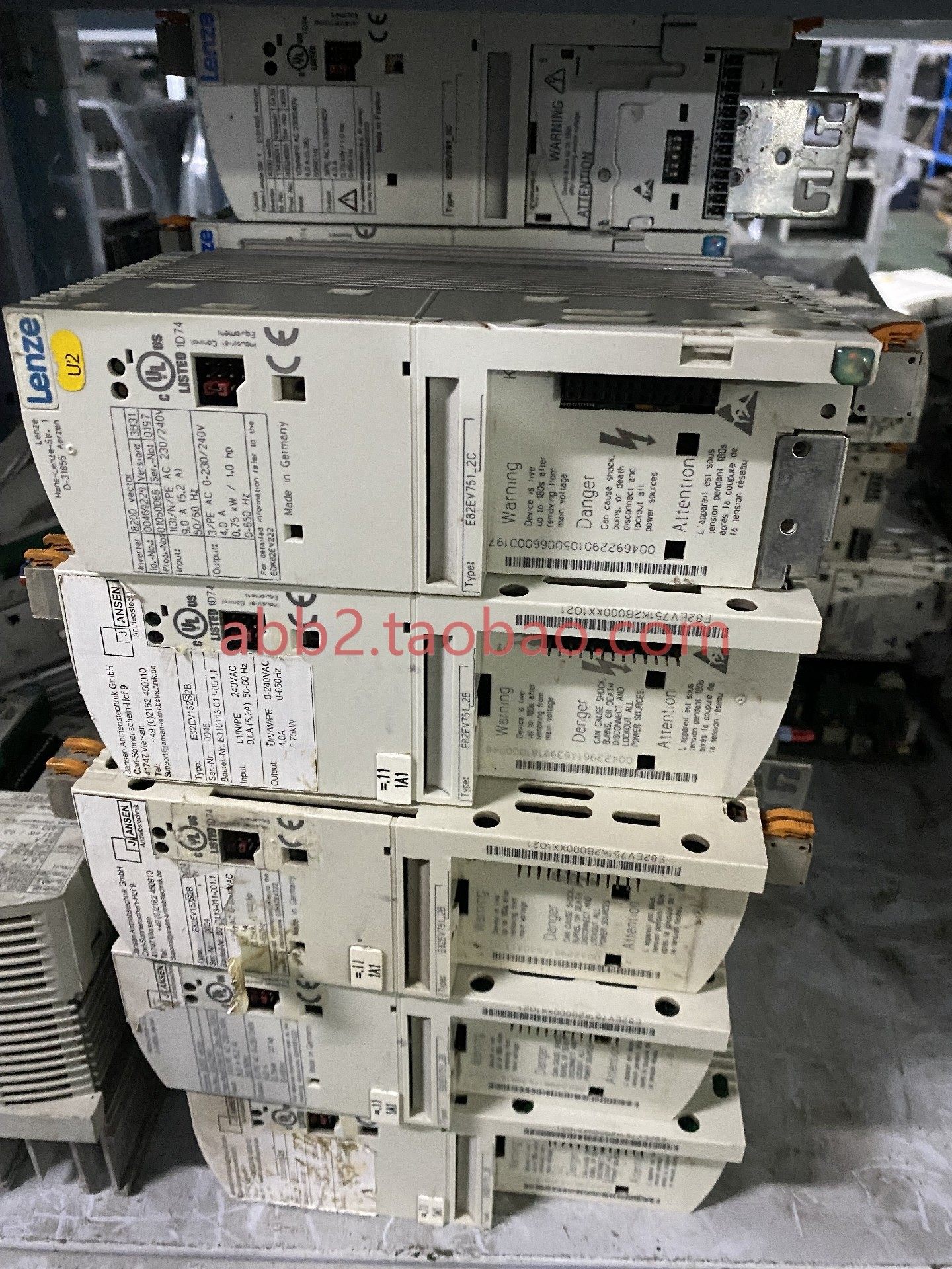 lenze伦茨变频器    e8200系列  e82ev75 1-2c  380v    075kw