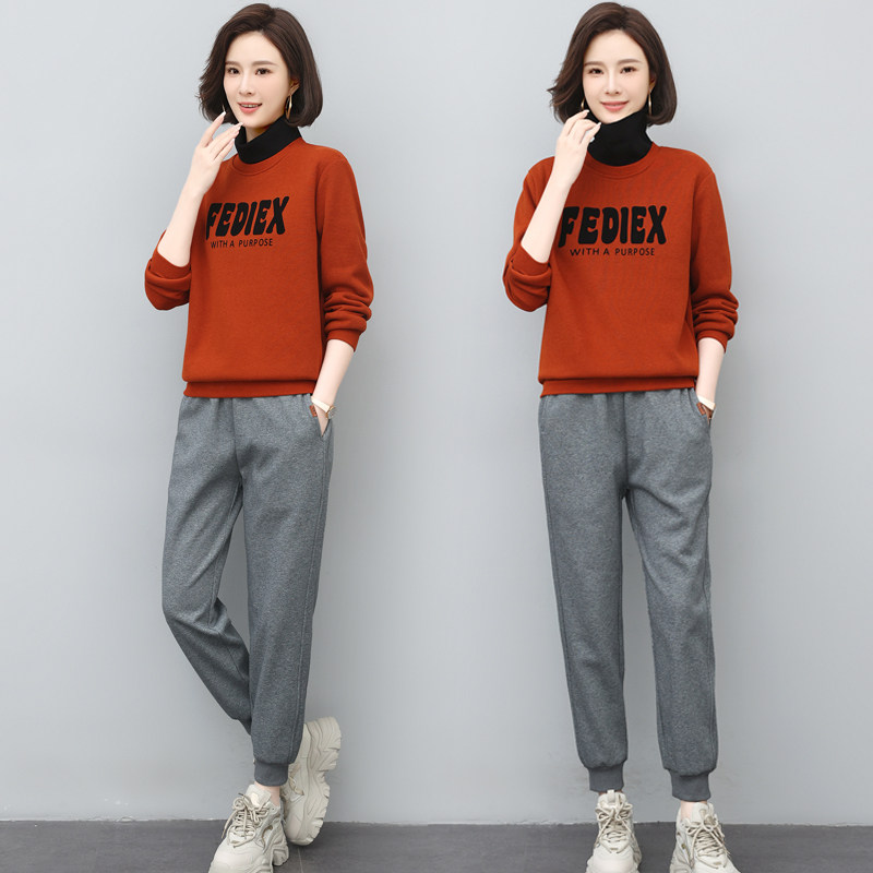 春秋冬装新款卫衣两件套女刺绣字母假两件加厚加绒套装中老年妈装