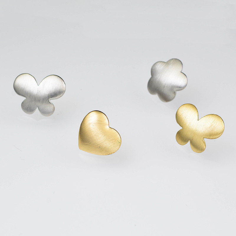 小胸花甜美可爱日韩国徽章胸针女衬衫领针男西服领针时尚开衫别针