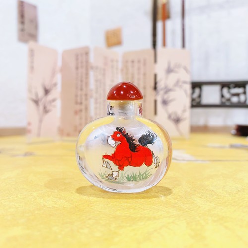 匠心独韵内画鼻烟壶瓶内画圣诞新年红色小马年小礼物纪念品