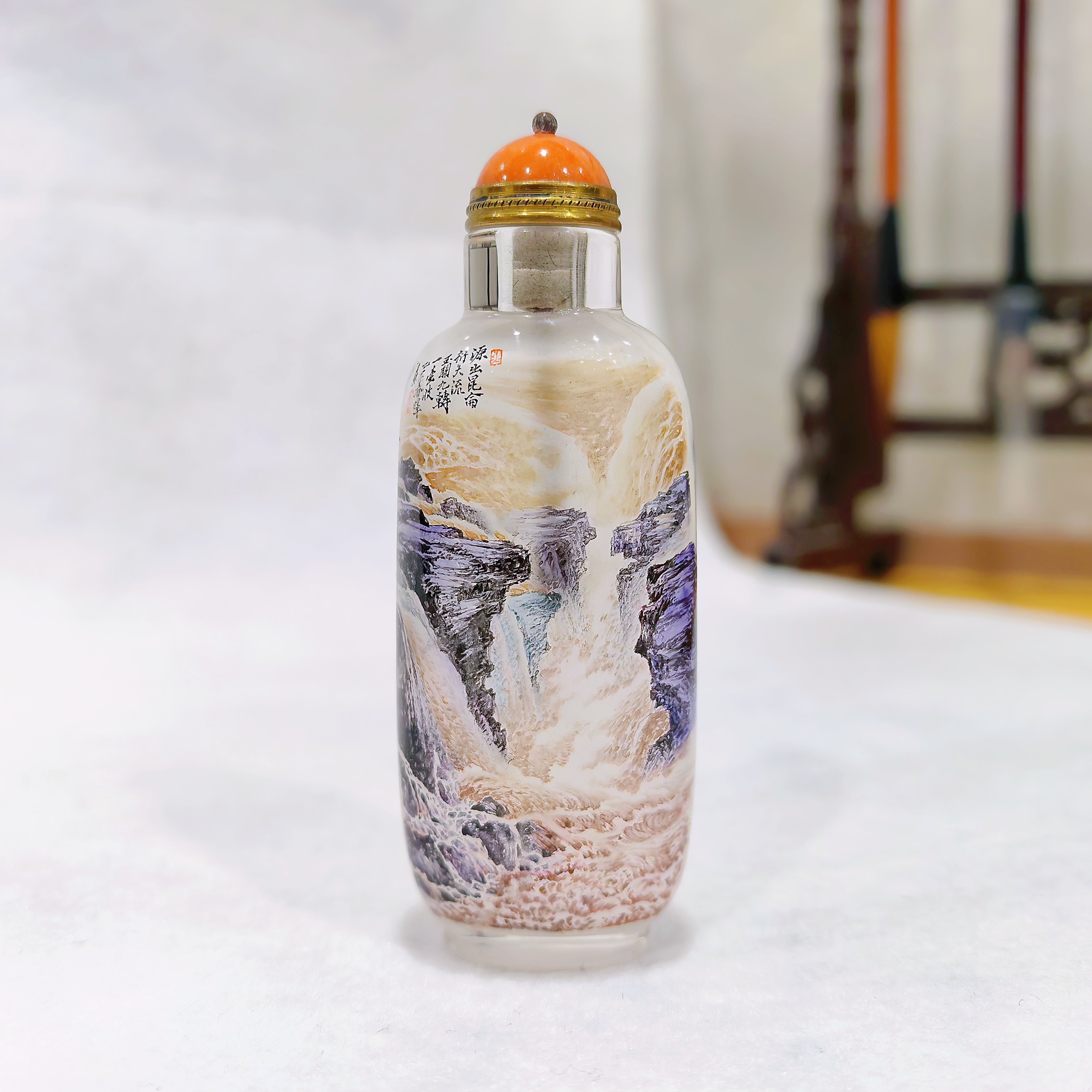 匠心独韵天然水晶内画鼻烟壶山水壶口瀑布纪念绘画特色收藏送礼