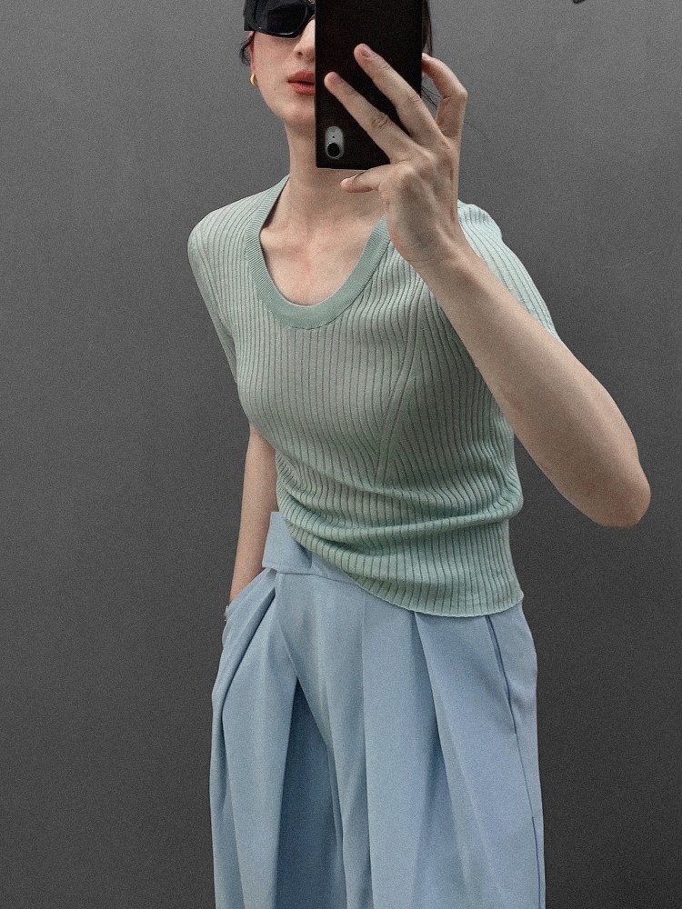 短袖简约薄坑条天丝女修身