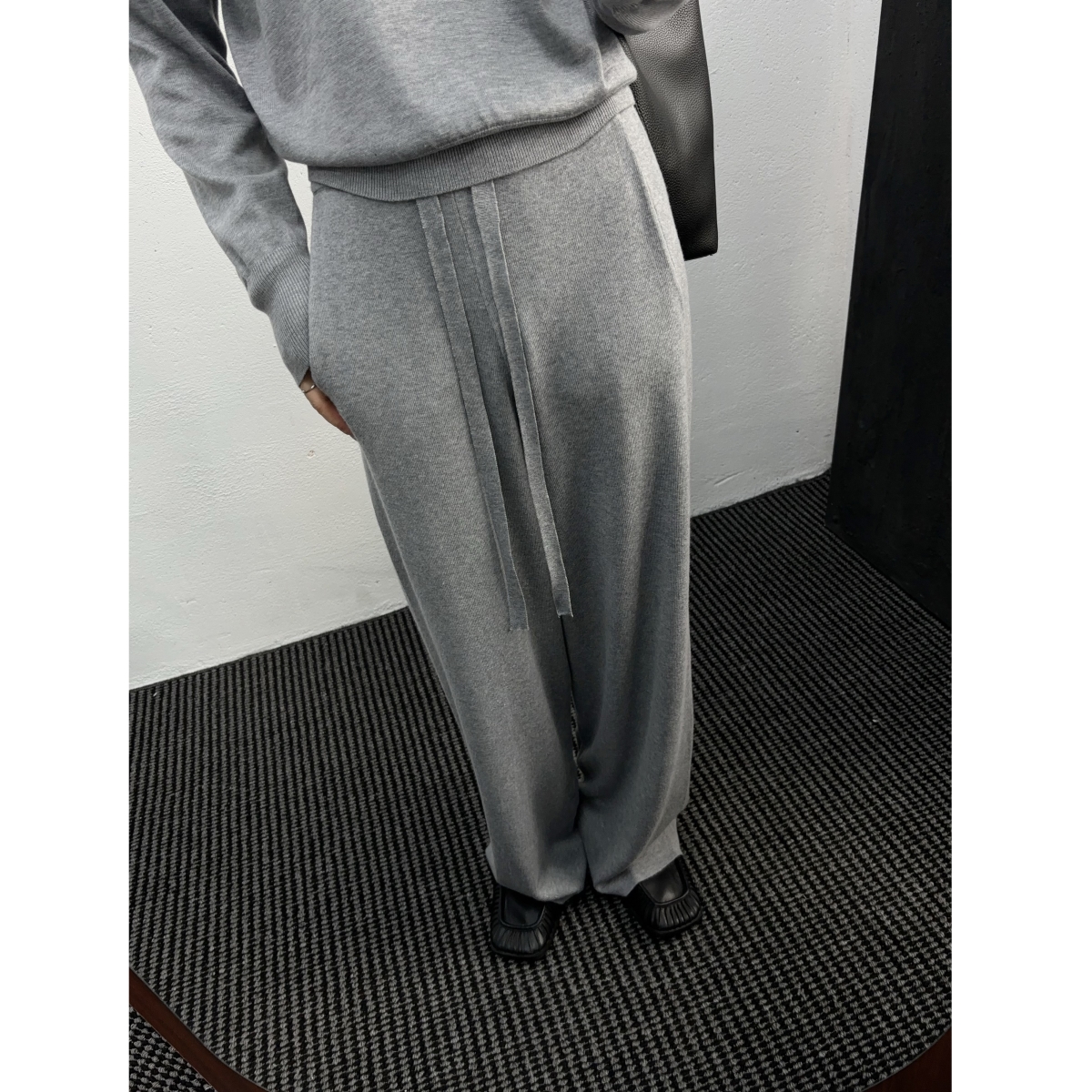 裤型满分 阔腿裤2025秋冬新女拖地裤显瘦口袋简约大牌风羊毛混纺